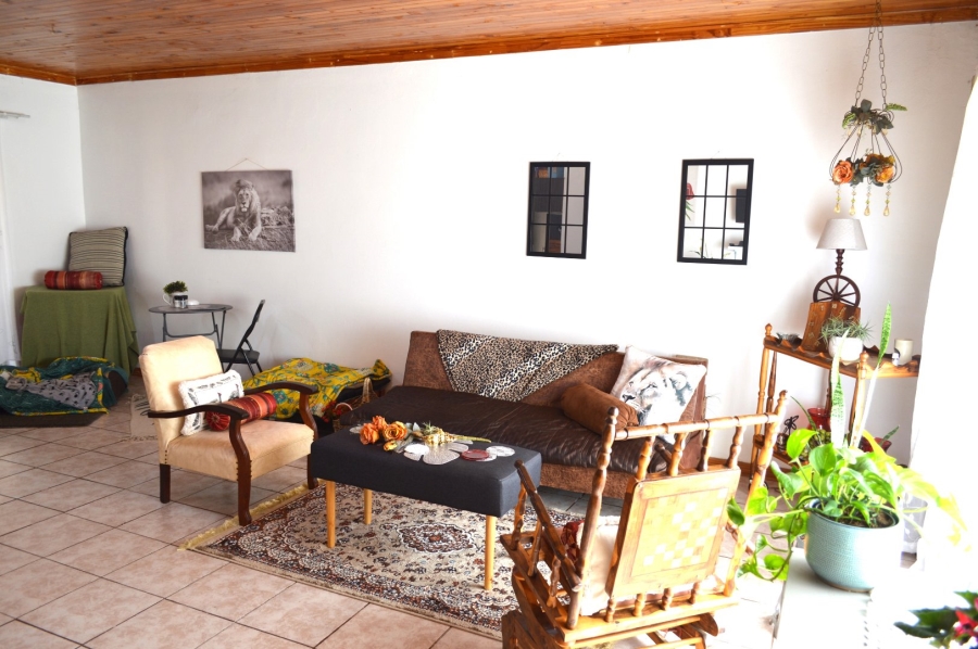 6 Bedroom Property for Sale in Doringkruin North West